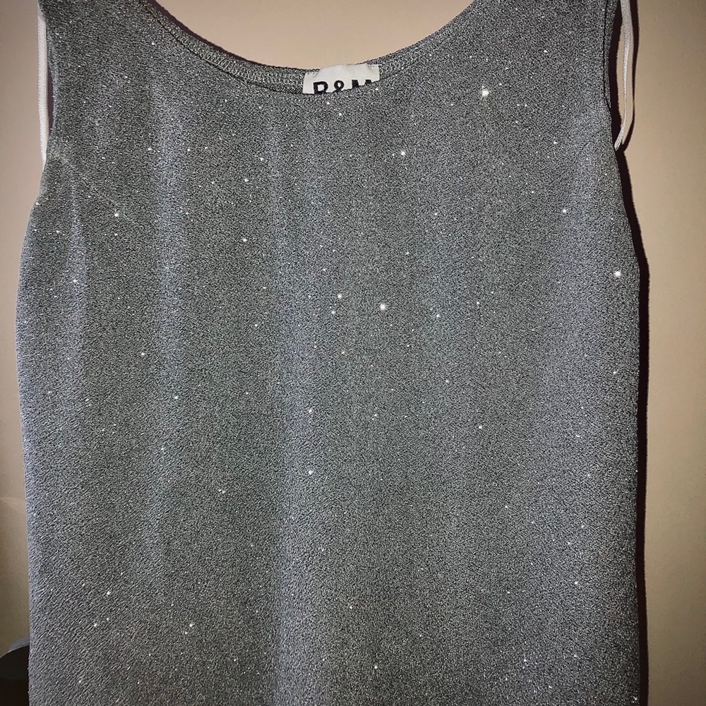 Lovely Silver Top R&M Richards M/L - Picture 2 of 8